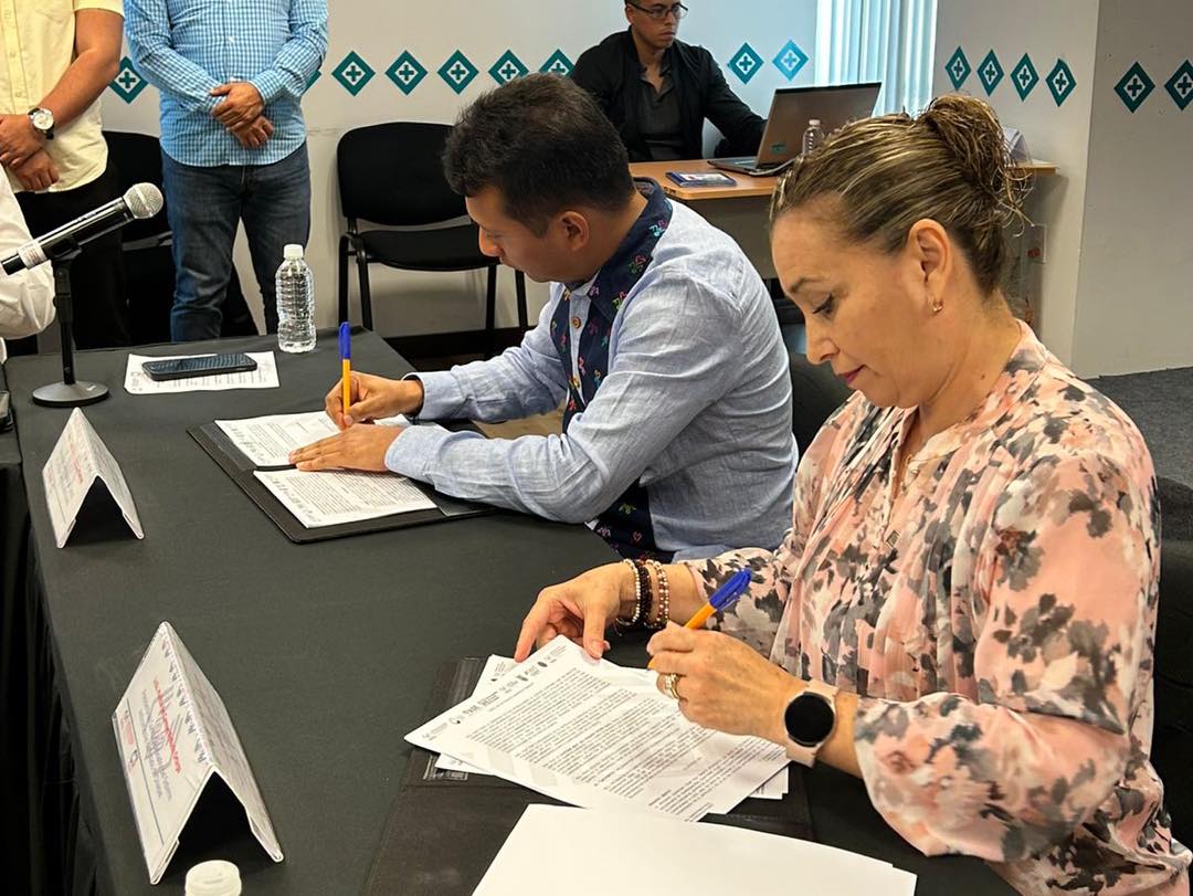 Firma del convenio de colaboración entre el Centro Estatal de Control de Confianza Certificado del Estado de Chiapas y el Comité Coordinador.