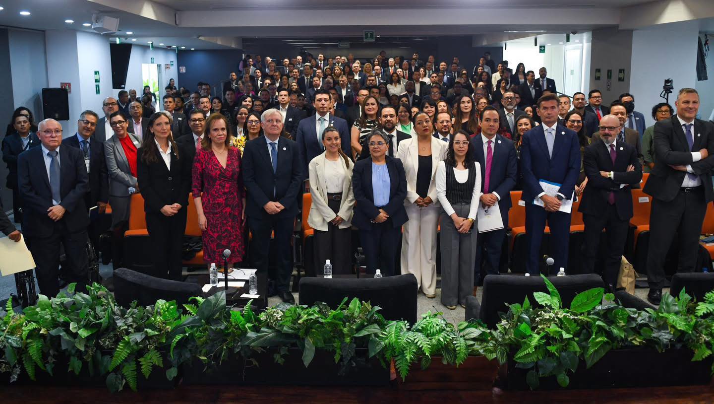 En el Marco de la Conmemoración del Sistema Nacional Anticorrupción a 10 años de su Reforma Constitucional: Retos y Perspectivas.